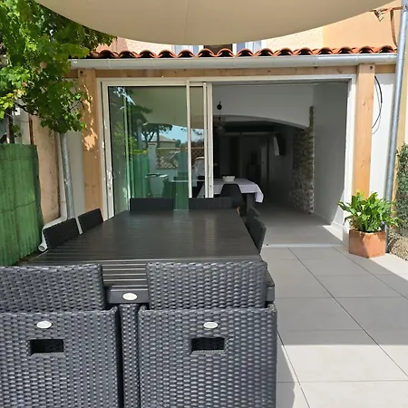 Maison Avec Exterieur A 150 Metres De La - 4 Climatisees * Saint-Cyprien (Pyrenees-Orientales)
