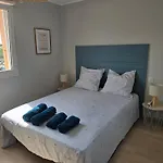 Maison Avec Exterieur A 150 Metres De La - 4 Climatisees *