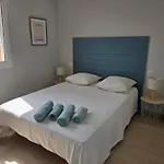 Ferienhaus Maison Avec Exterieur A 150 Metres De La - 4 Climatisees