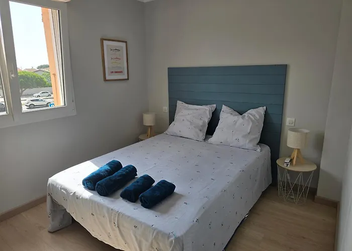 Maison Avec Extérieur à 150 Mètres De La - 4 Climatisées *