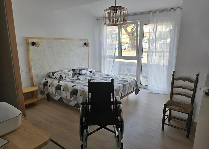 Maison Avec Extérieur à 150 Mètres De La - 4 Climatisées Casa de Férias Saint-Cyprien (Pyrenees-Orientales)