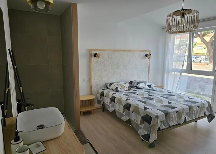 Maison Avec Extérieur à 150 Mètres De La - 4 Climatisées Casa de Férias